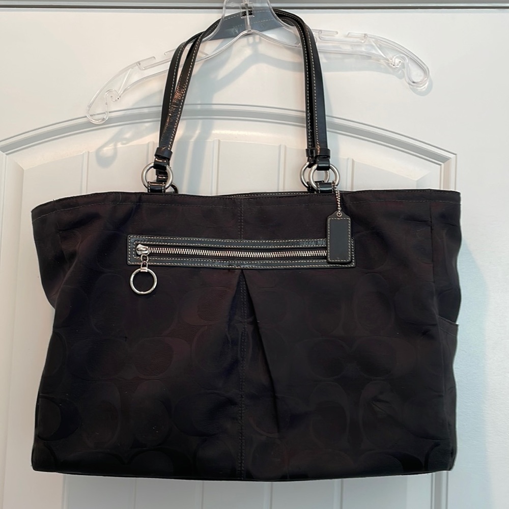 Coach handbag
